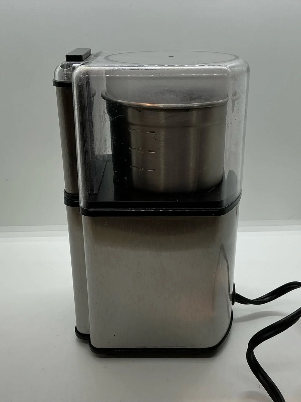 Working Cuisinart Grind Central Coffee Grinder 18 Cup Capacity Dcg-12BC